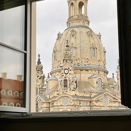 Luxury / 3-raum-suite An Der Frauenkirche / 4