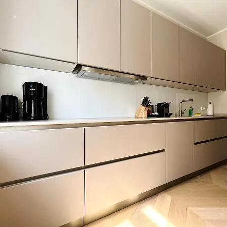 Luxury / 3-raum-suite An Der Frauenkirche / 4 *