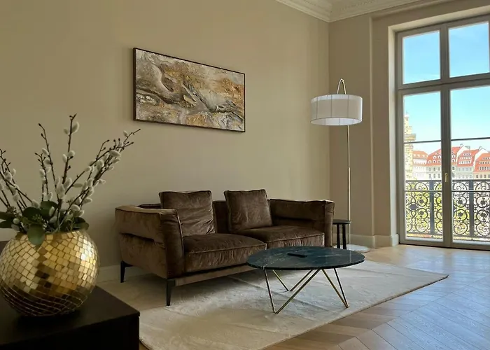 Luxury / 3-raum-suite An Der Frauenkirche / 4 شقة