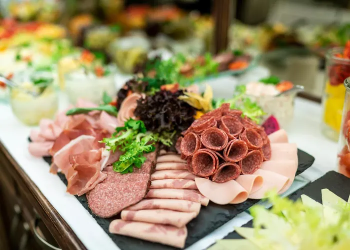 Luxury / 3-raum-suite An Der Frauenkirche / 4